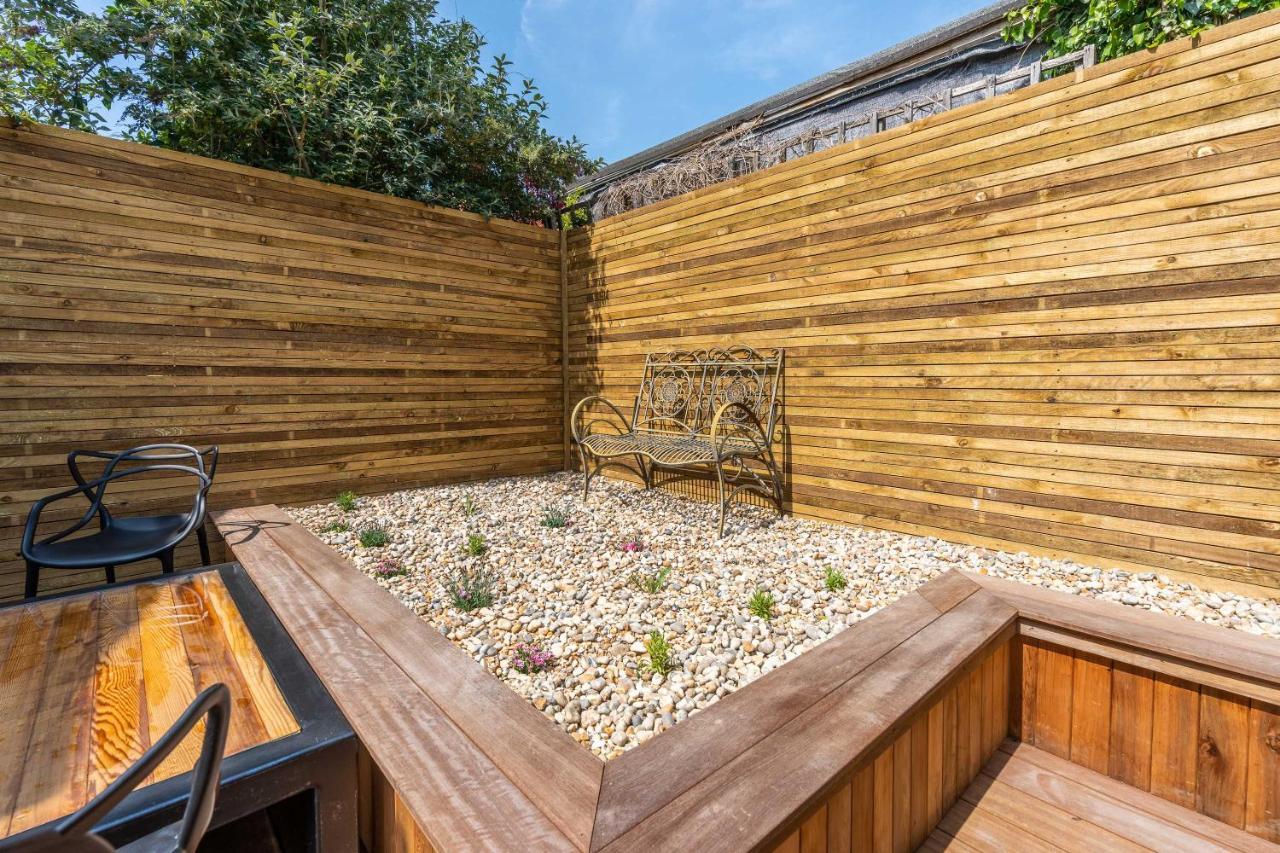 Holiday home Cosy Blue Shells - 2bedrooms - Garden - 5mins - 1min Shell Grotto Margate