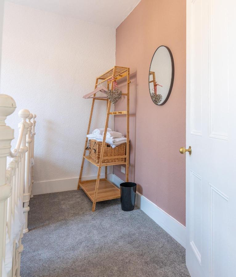 Holiday home Cosy Blue Shells - 2bedrooms - Garden - 5mins - 1min Shell Grotto Margate
