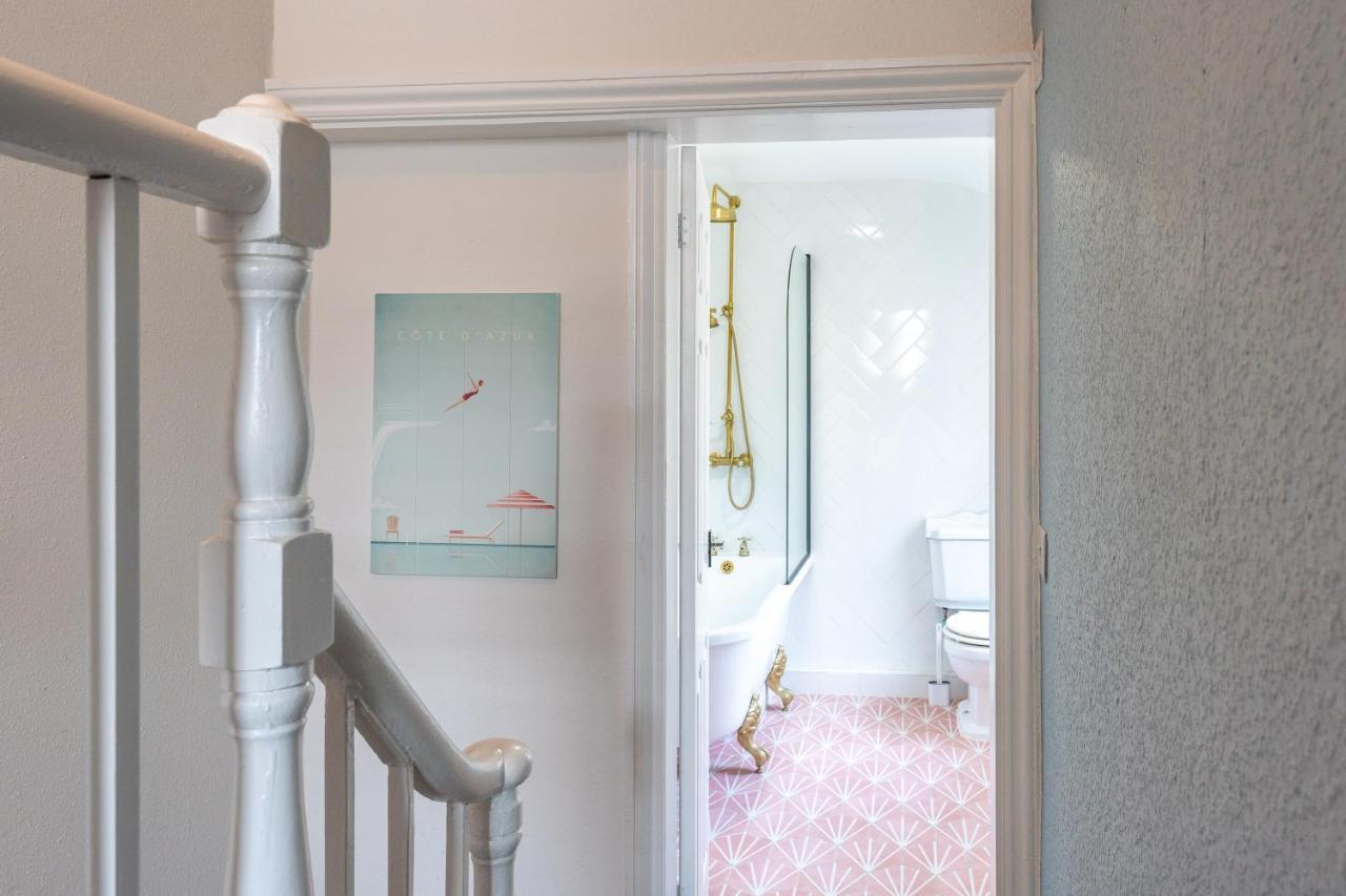 Cosy Blue Shells - 2bedrooms - Garden - 5mins - 1min Shell Grotto